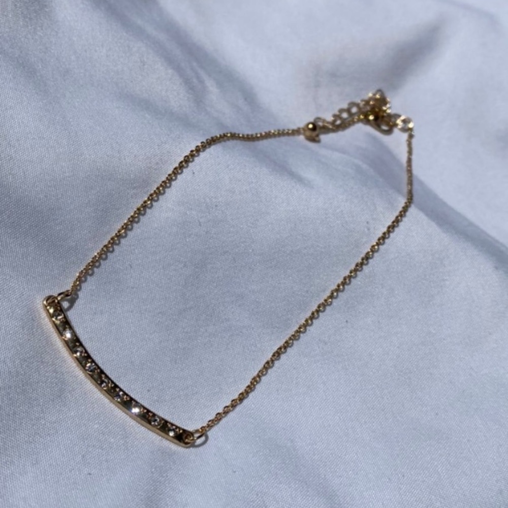 GOLD BAR NECKLACE WITH RHINESTONE